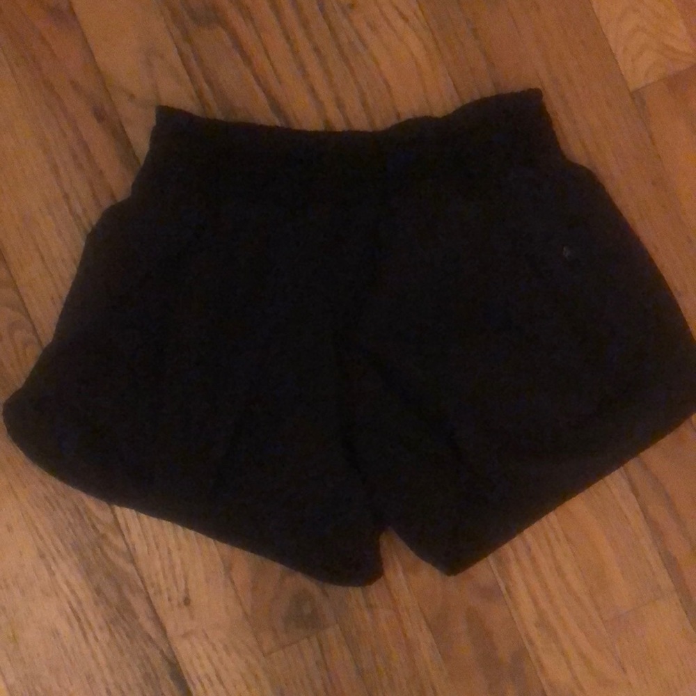 LuluLemon Hottie Hot shorts